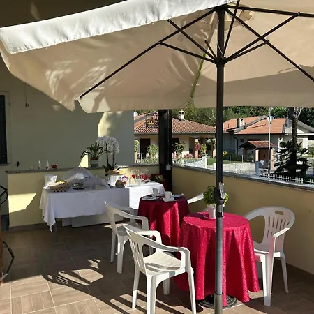 villa verde bed&breakfast Lejlighed Uggiate